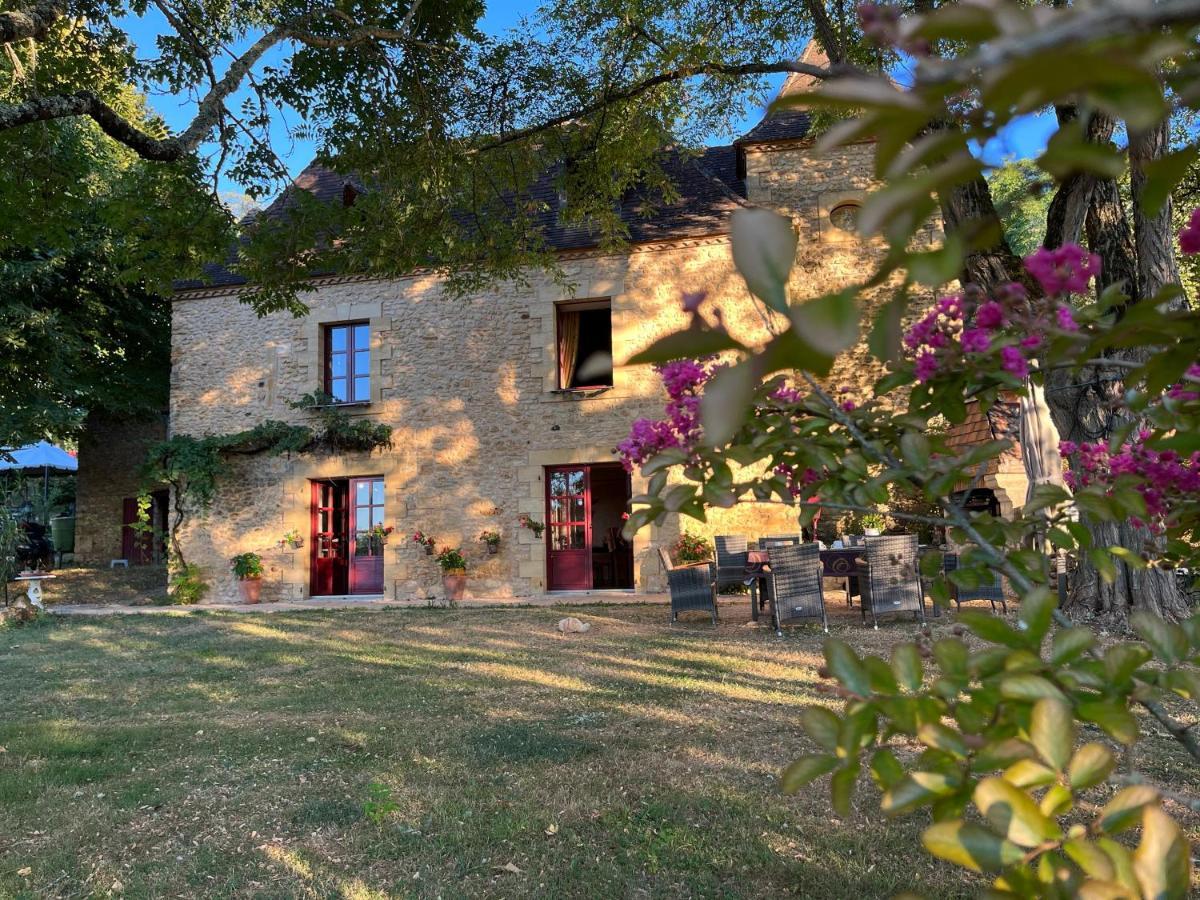 Roquebrune Saint-Alvère Екстериор снимка